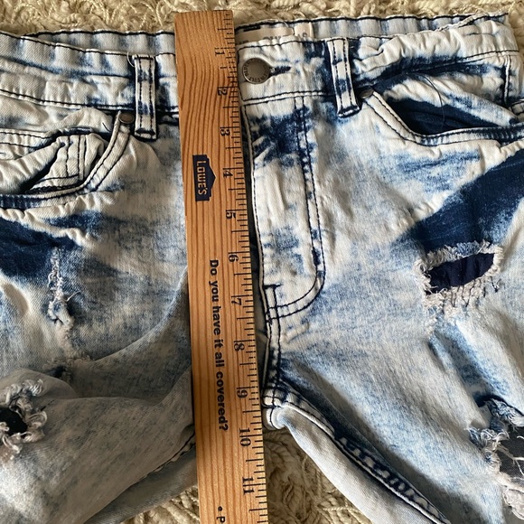 Blue Cut Denim Womens Jeans Size 16 Skinny Blue Light Wash Distressed - Picture 6 of 12